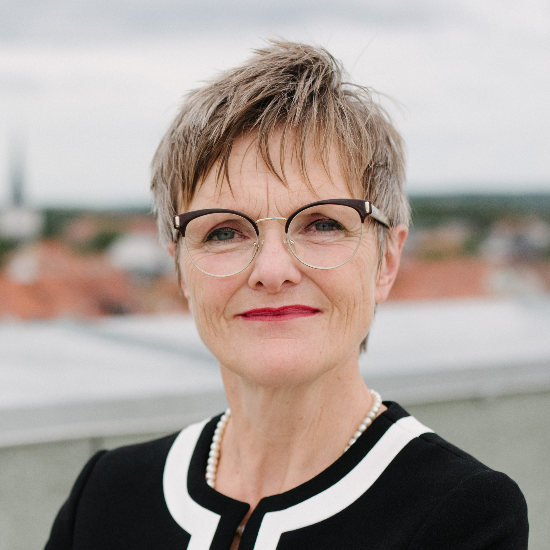 Dr. Ulrike Lorenz